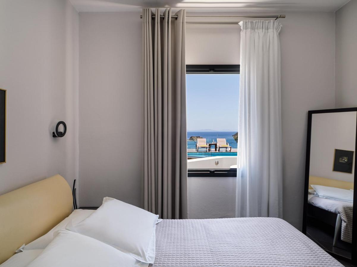 The Petra, Small Luxury Hotels Of The World Grikos Bay  Exterior photo