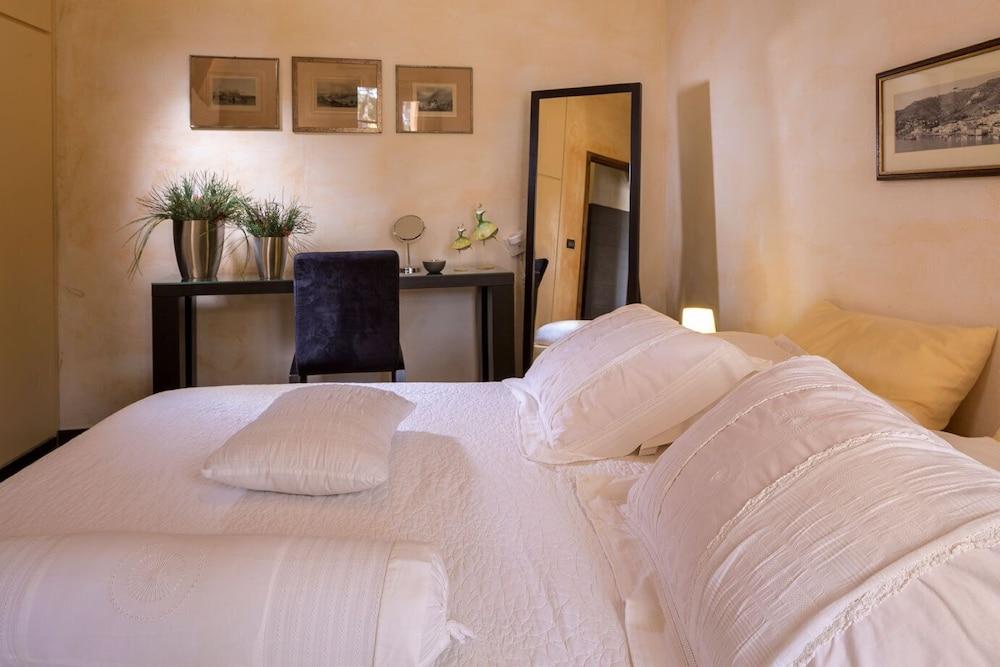 The Petra, Small Luxury Hotels Of The World Grikos Bay  Exterior photo